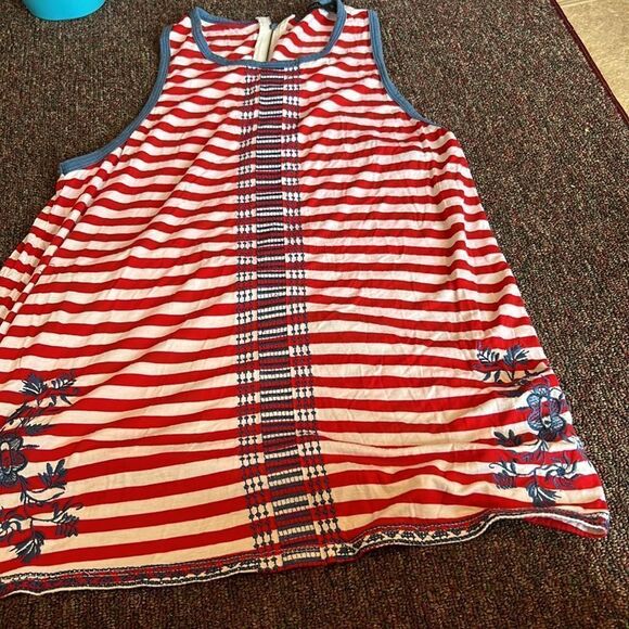 Thml red and white medium tank top - Picture 4 of 7